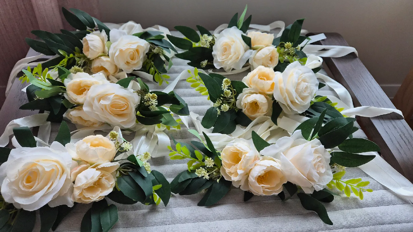 Wedding Decor: Vases, Baskets, Signs & More! image indicator(2)