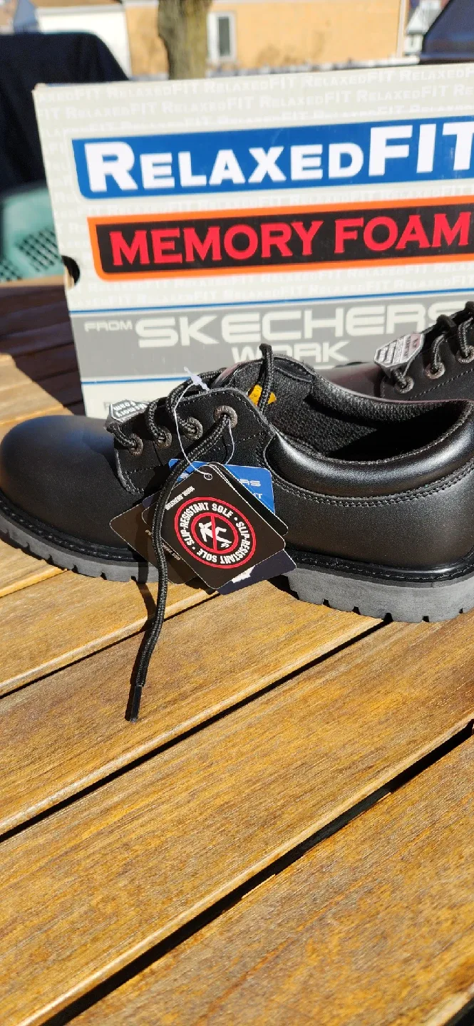 New Skechers Relaxed Fit Memory Foam Work Shoes image indicator(2)