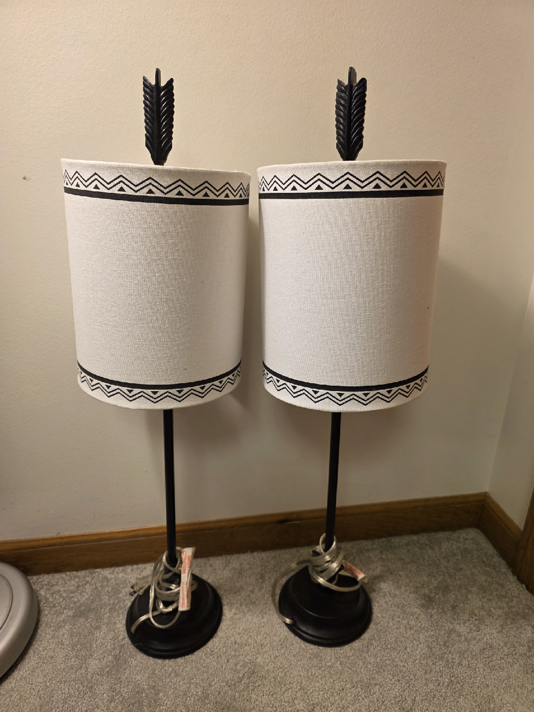 Set of 2 Arrow Table Lamps - LIKE-NEW!