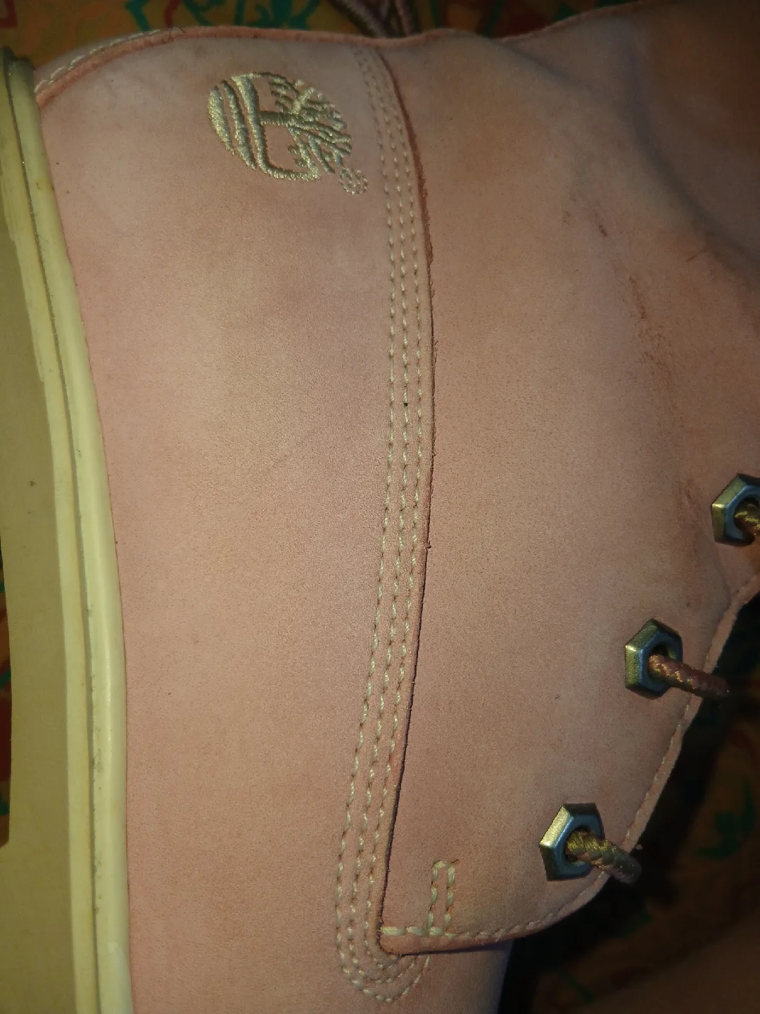 Timberland Pink Boots image indicator(2)