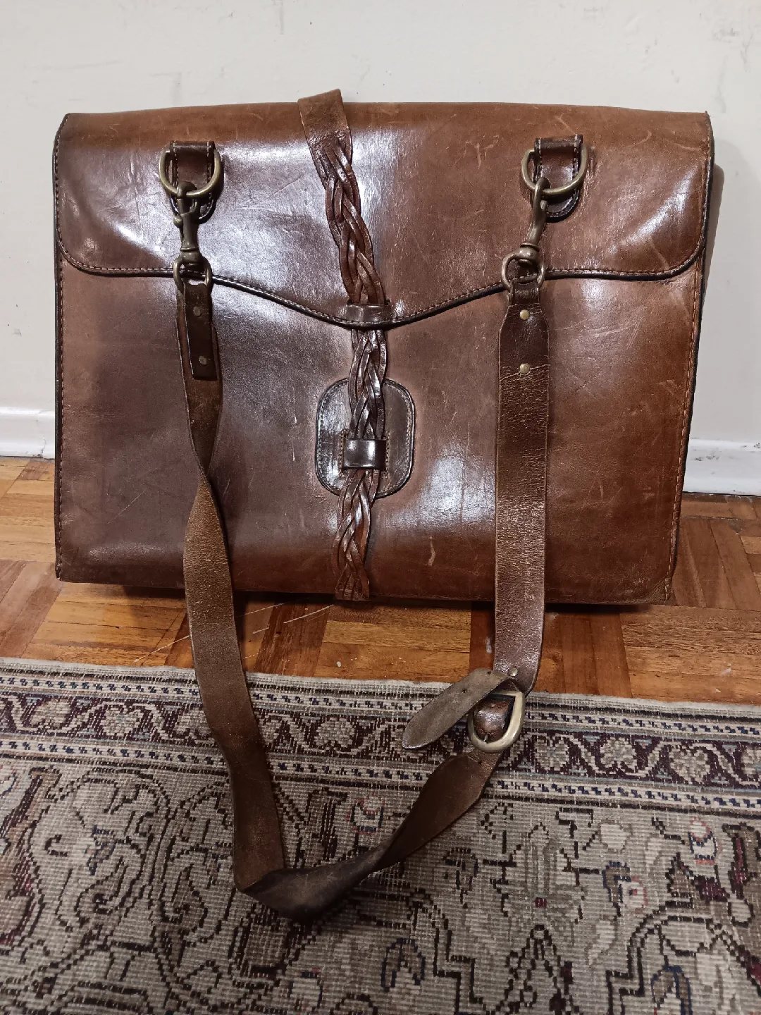 Jekyll & Hide Custom Leather Briefcase image indicator(2)