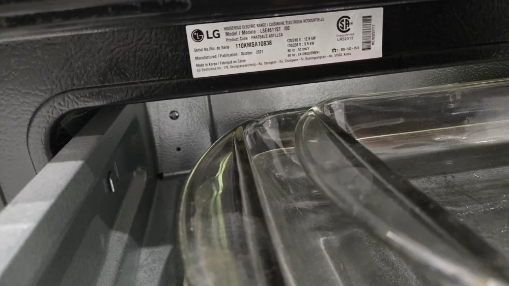 LG Electric Range Oven image indicator(6)