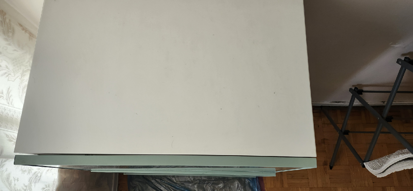 IKEA Detolf Glass Cabinet - photo 3