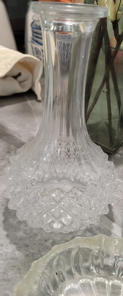 2 Clear Glass Vase image indicator(2)