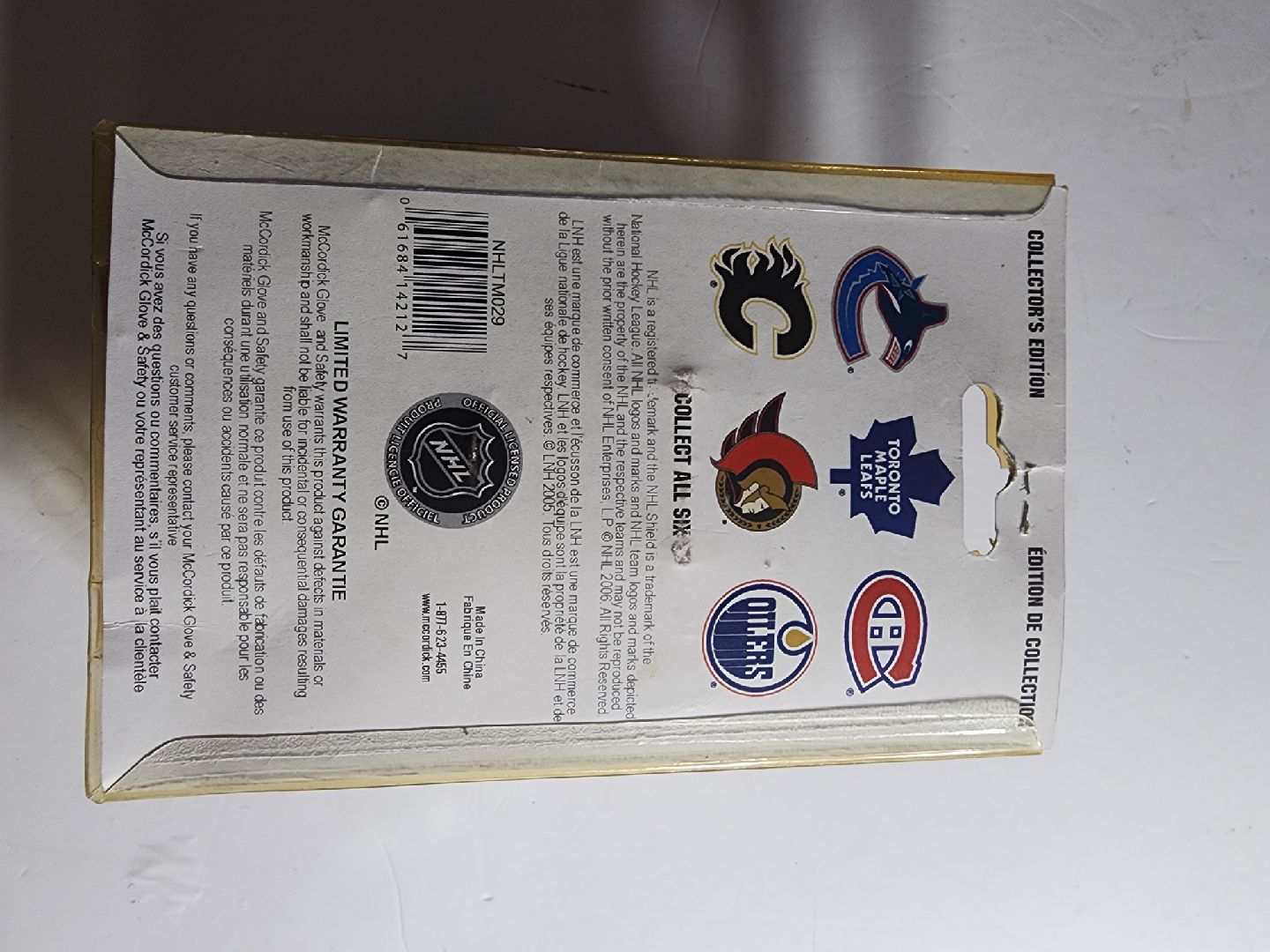 NHL Vancouver Canucks Tape Measure - Collector's Edition - photo 4