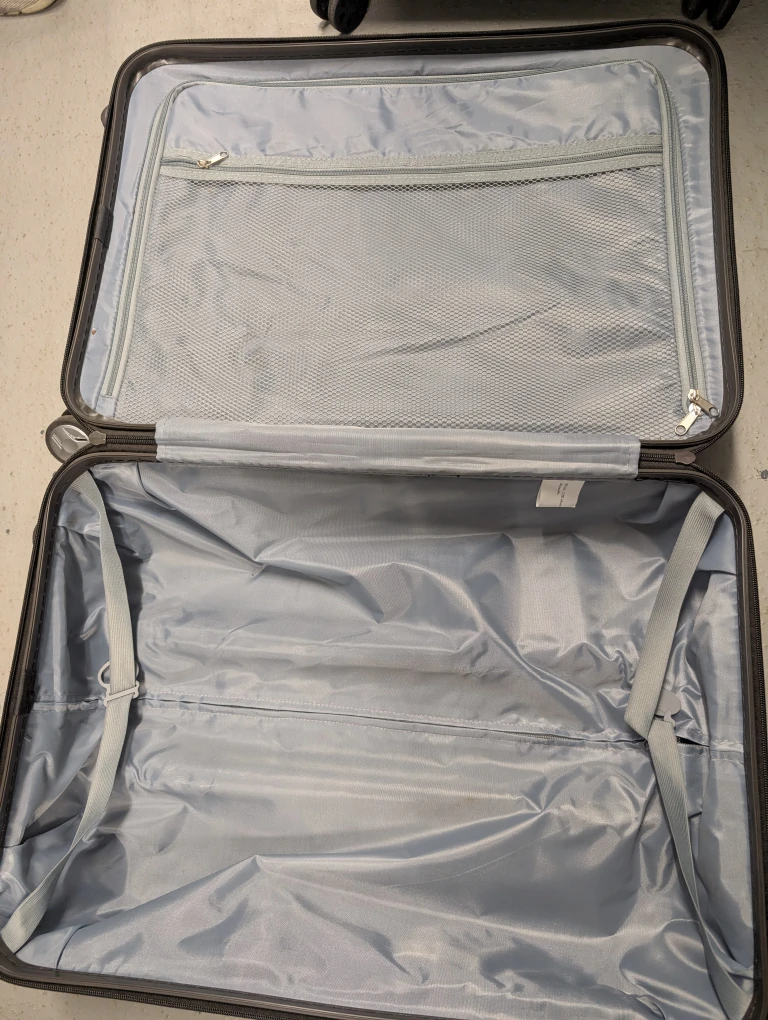 Light Green Hard Shell Suitcase - photo 5