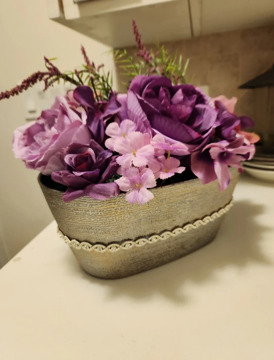 Floral Arrangement in Decorative Pot image indicator(3)