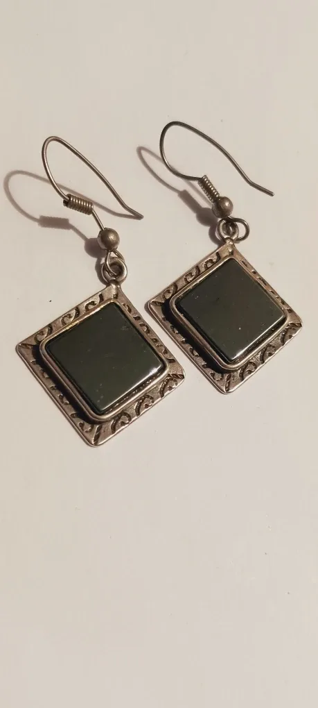 Gorgeous Sterling Silver 925 Marcasite Onyx Earrings thumbnail