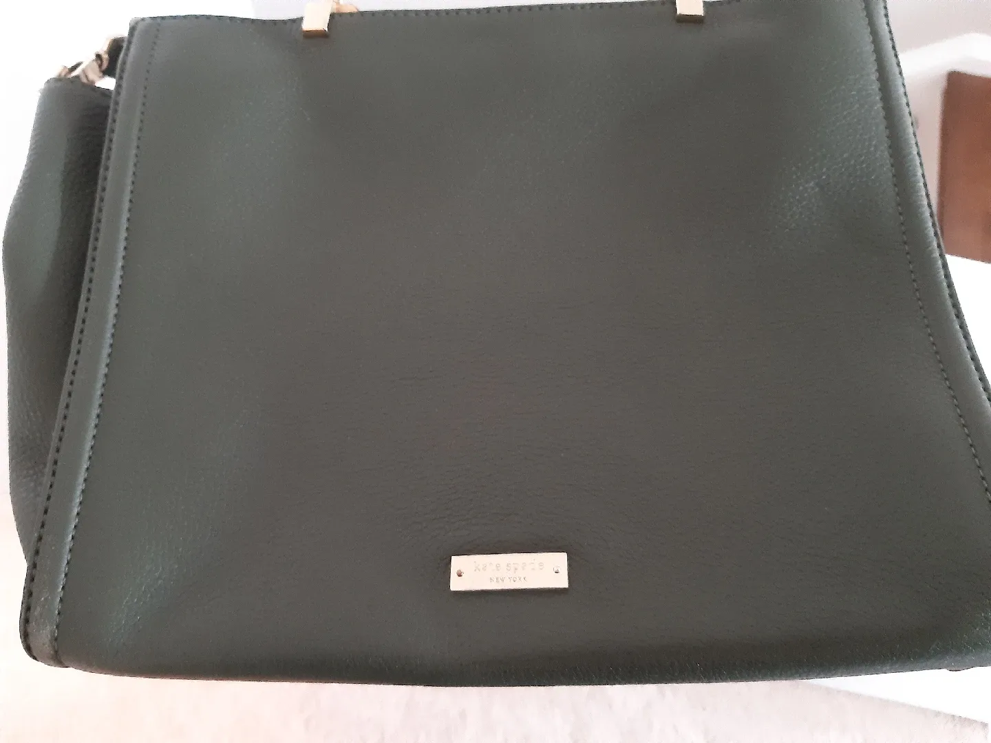 green Kate Spade Purse with bamboo handles image indicator(7)
