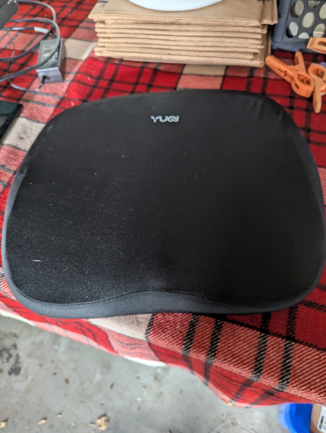 YUQI Black Seat Cushion thumbnail