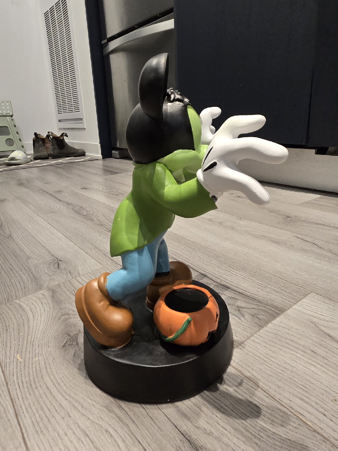 Disney Mickey Mouse Frankenstein Figurine - photo 2