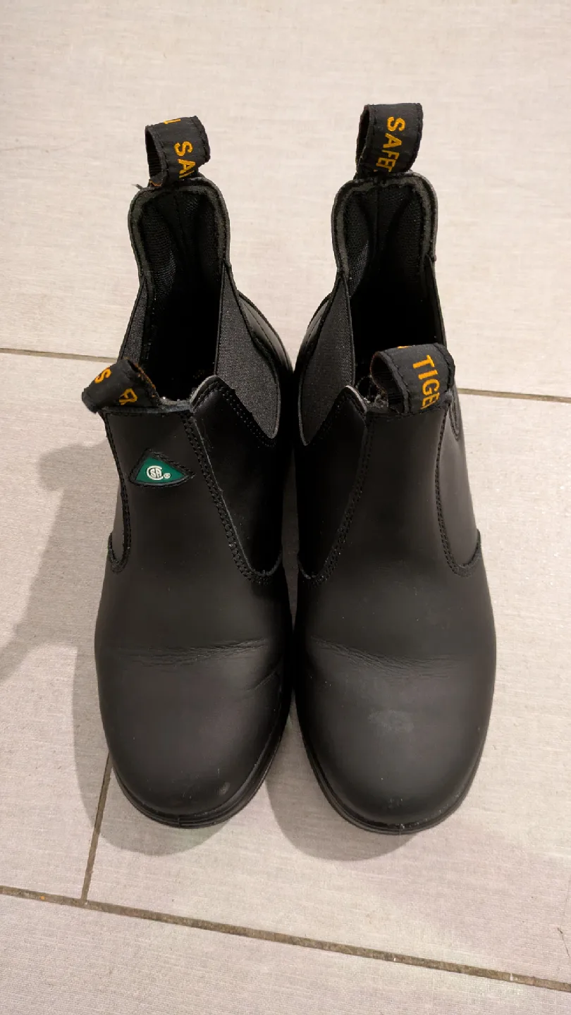 WOMEN'S Tiger Safety Boots - STEEL TOE thumbnail