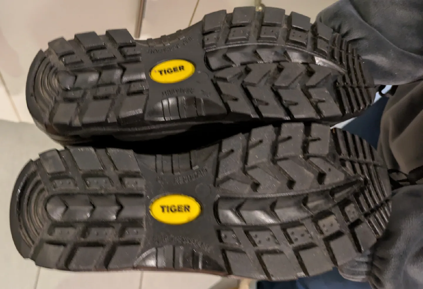 WOMEN'S Tiger Safety Boots - STEEL TOE image indicator(3)