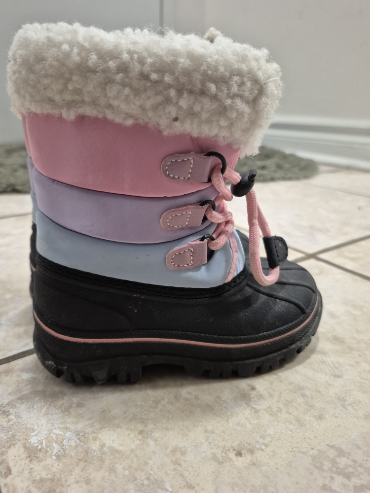 Girls' Winter Boots - Size 7 - photo 3