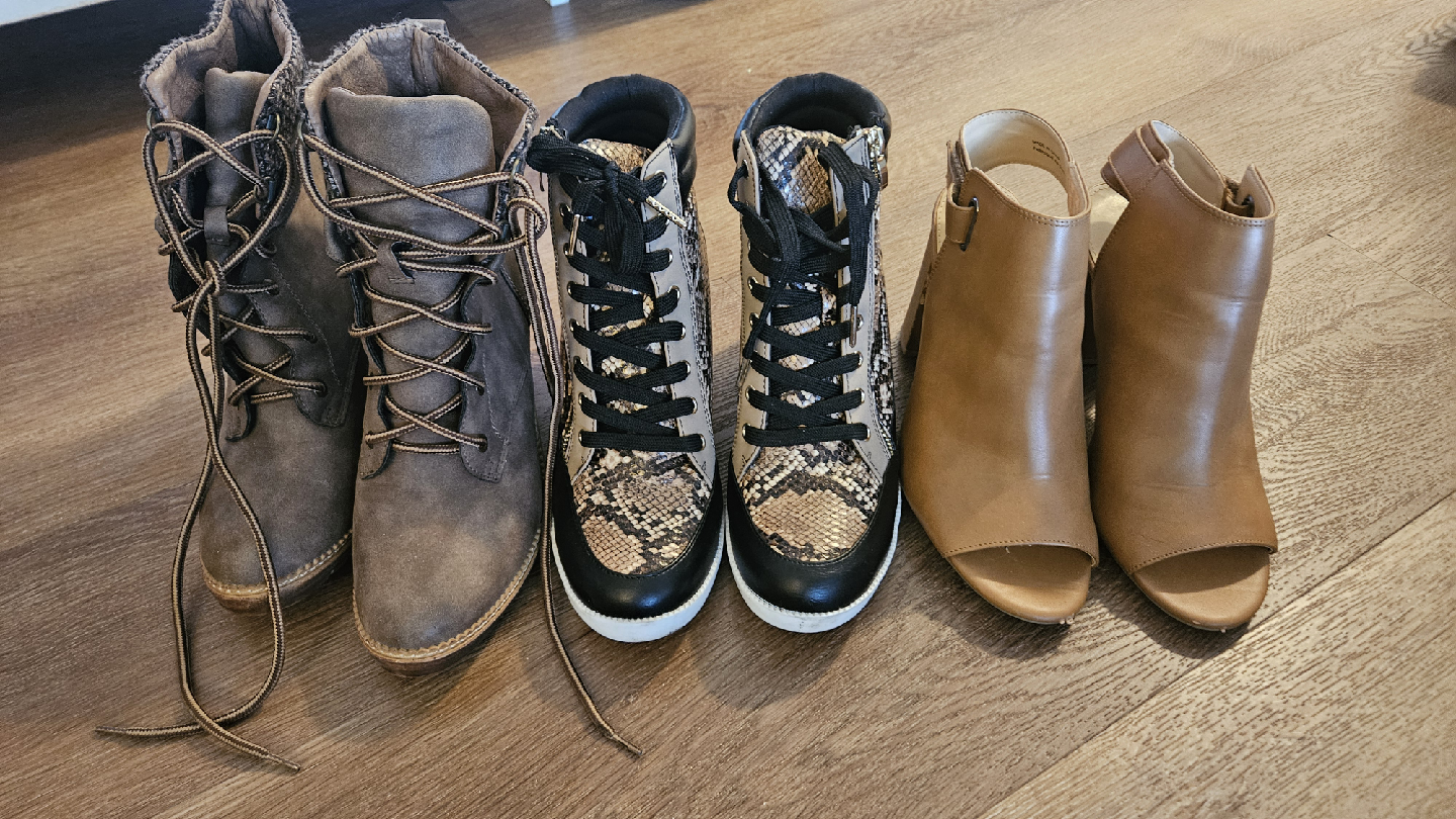 Assorted Women's Boots