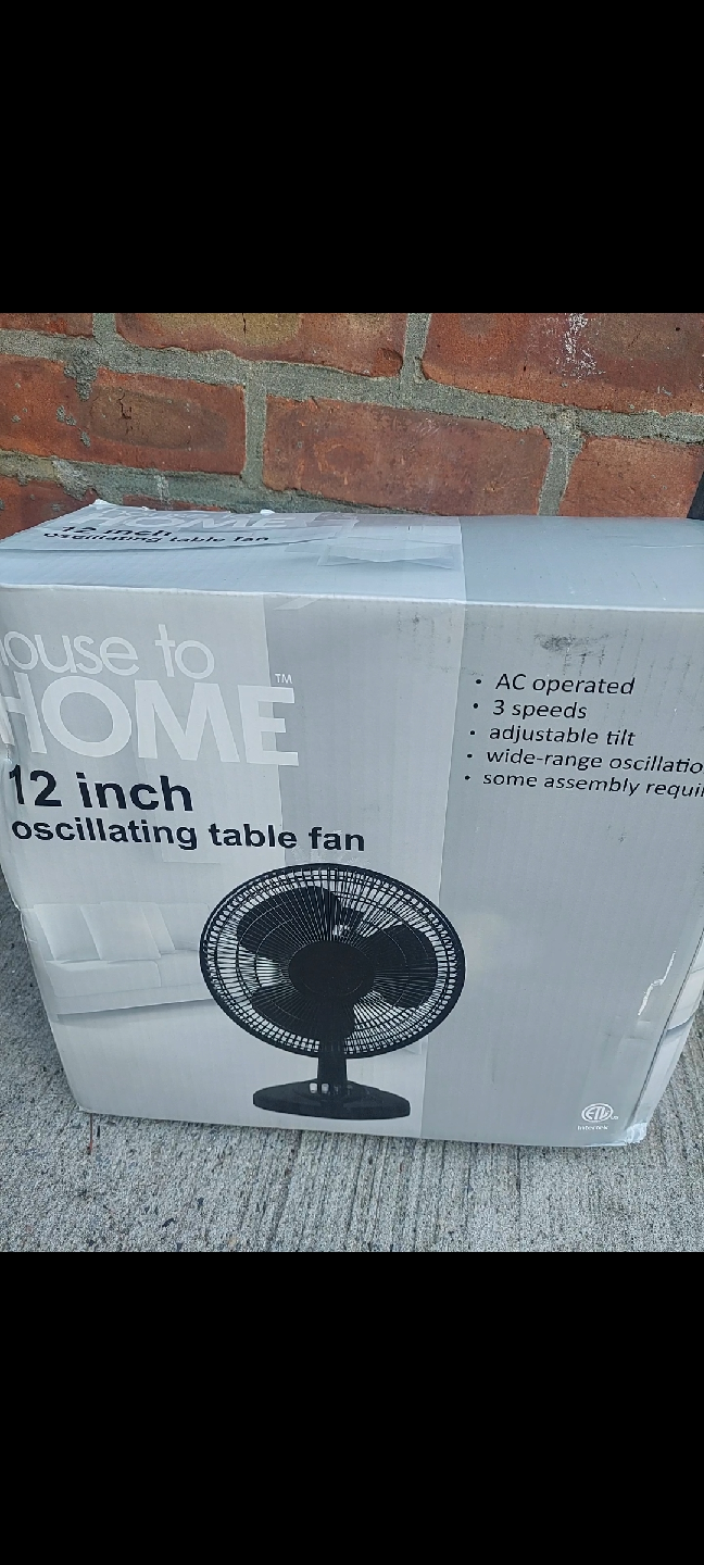 House to Home 12 inch Oscillating Table Fan