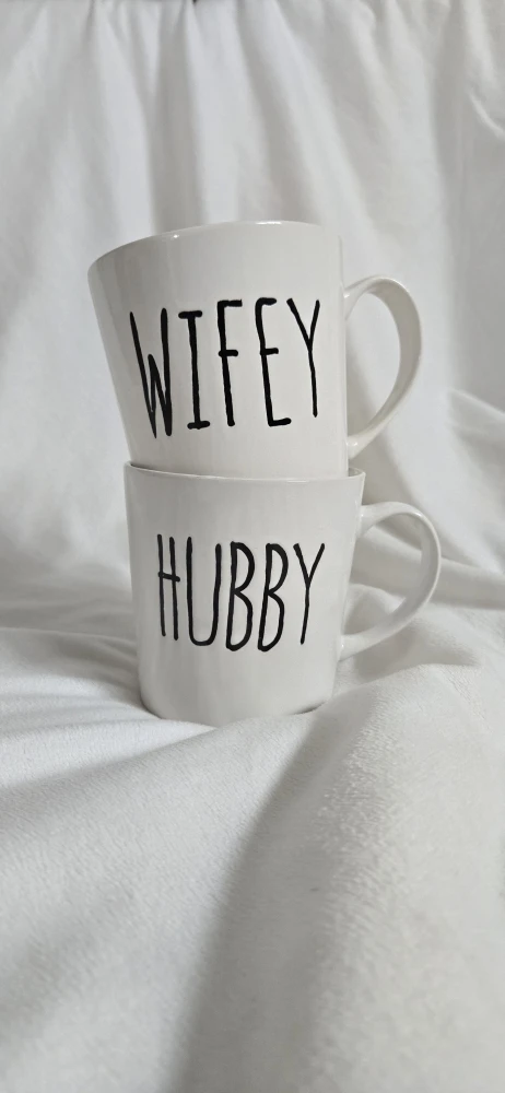 'Wifey' & 'Hubby' Mugs