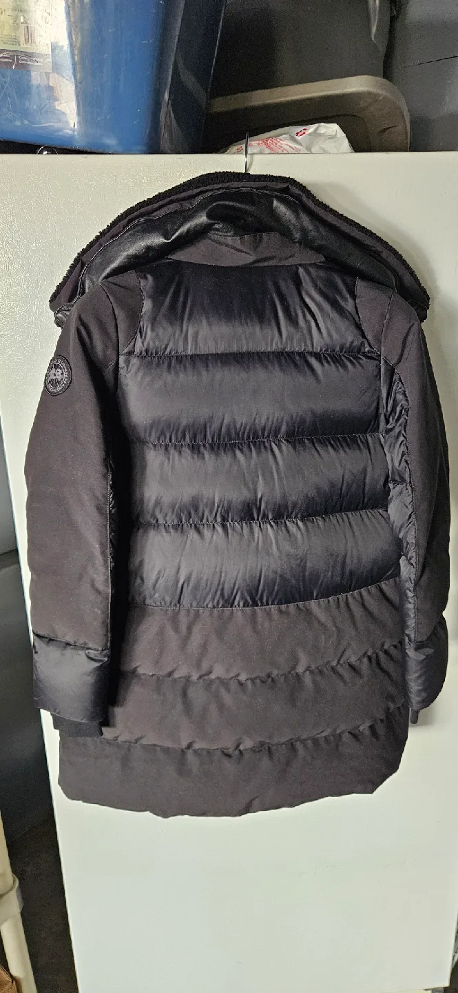 Canada Goose - Altona Women's Black Label Parka image indicator(5)