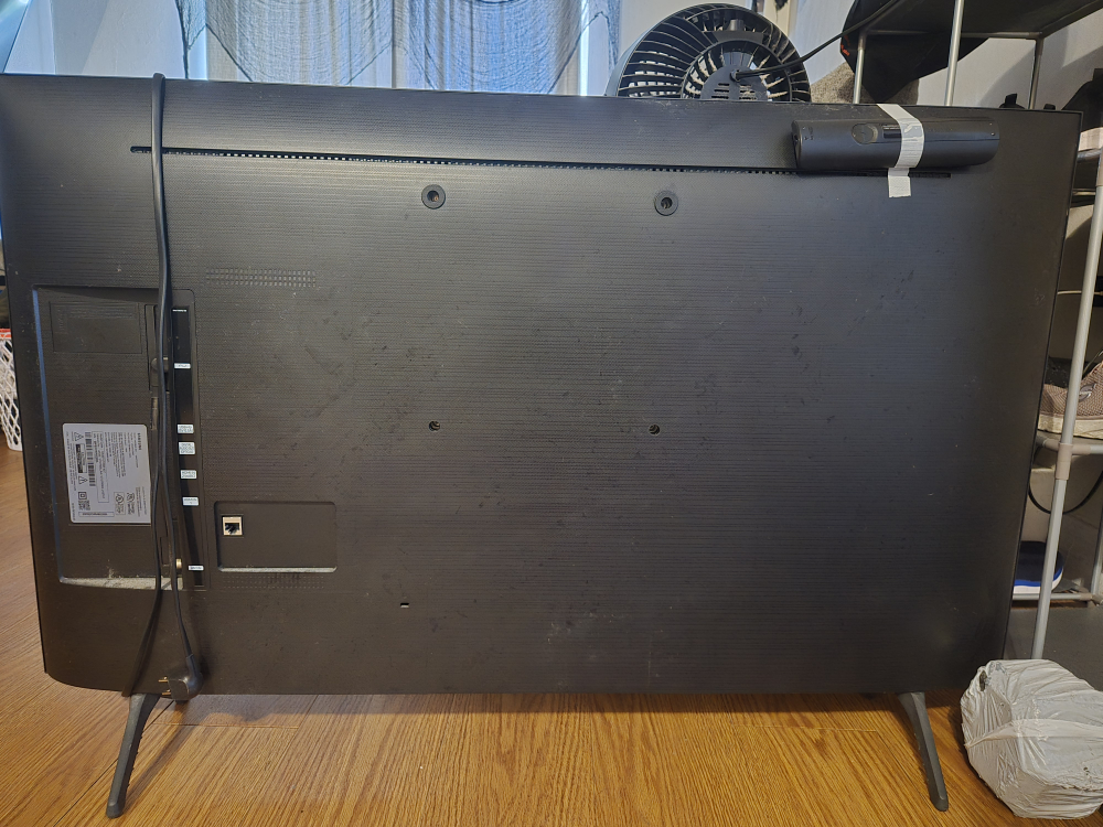 Samsung UN43TU7000F 43" 4K UHD Smart TV - photo 2