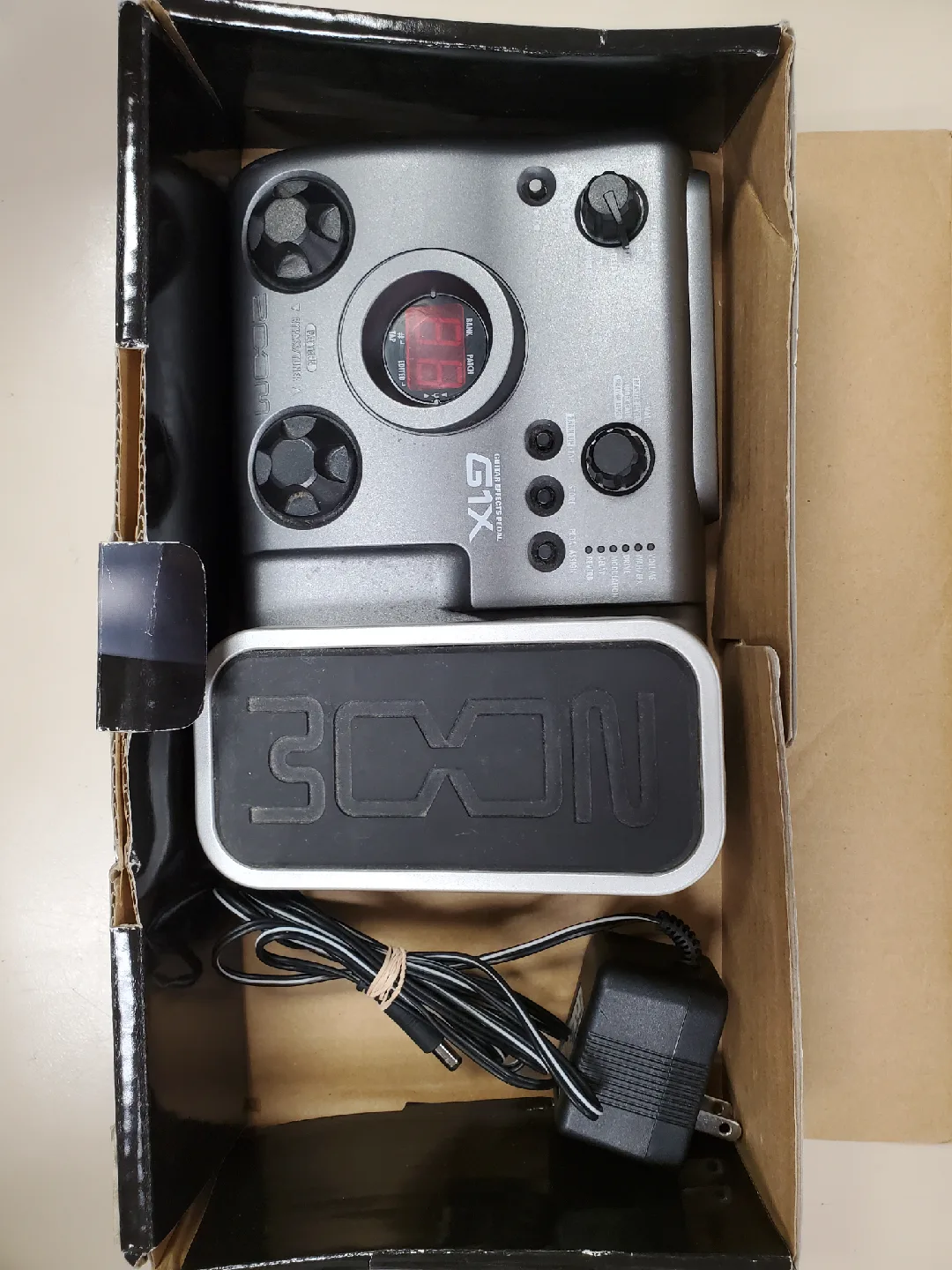 Zoom G1X Guitar Effects Pedal thumbnail