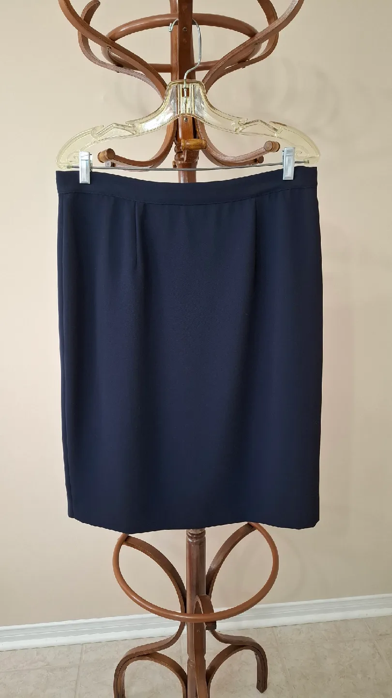 Women's Navy Blue Jacket & Skirt Set image indicator(2)