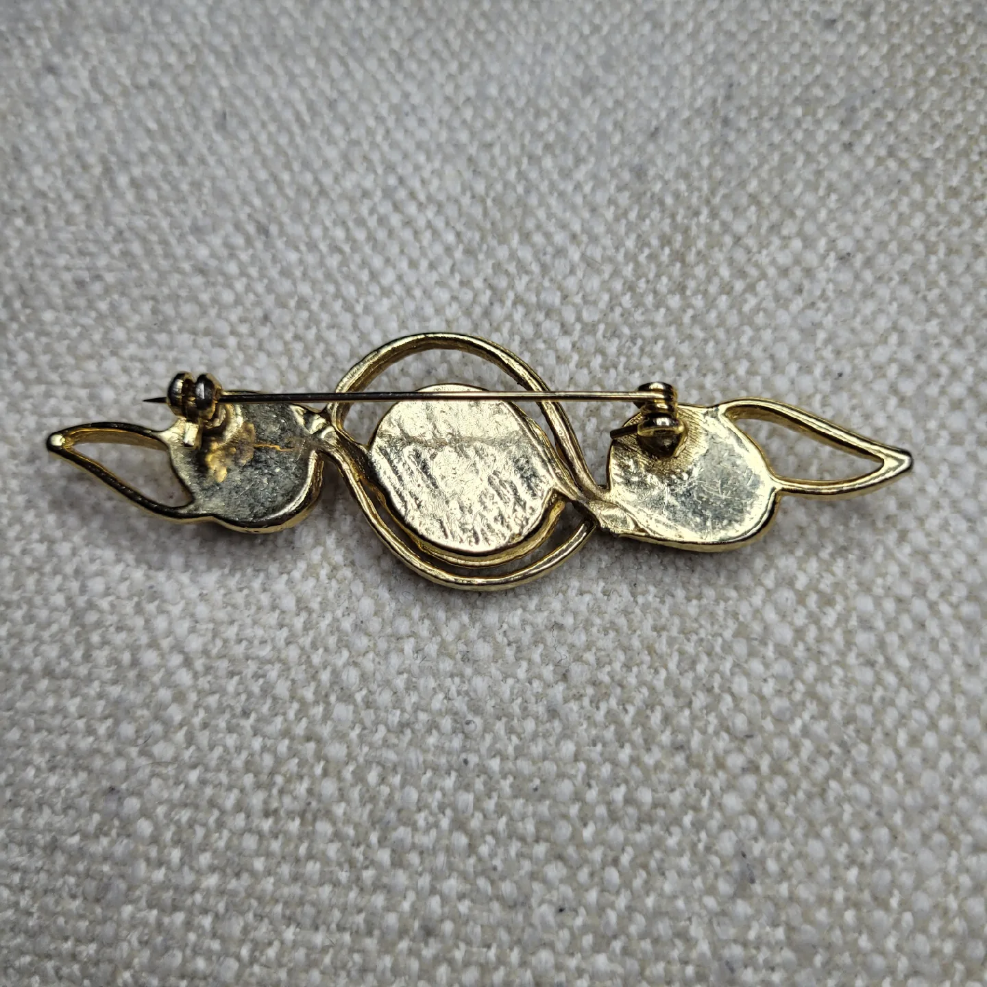 Vintage Fashion Brooch image indicator(2)
