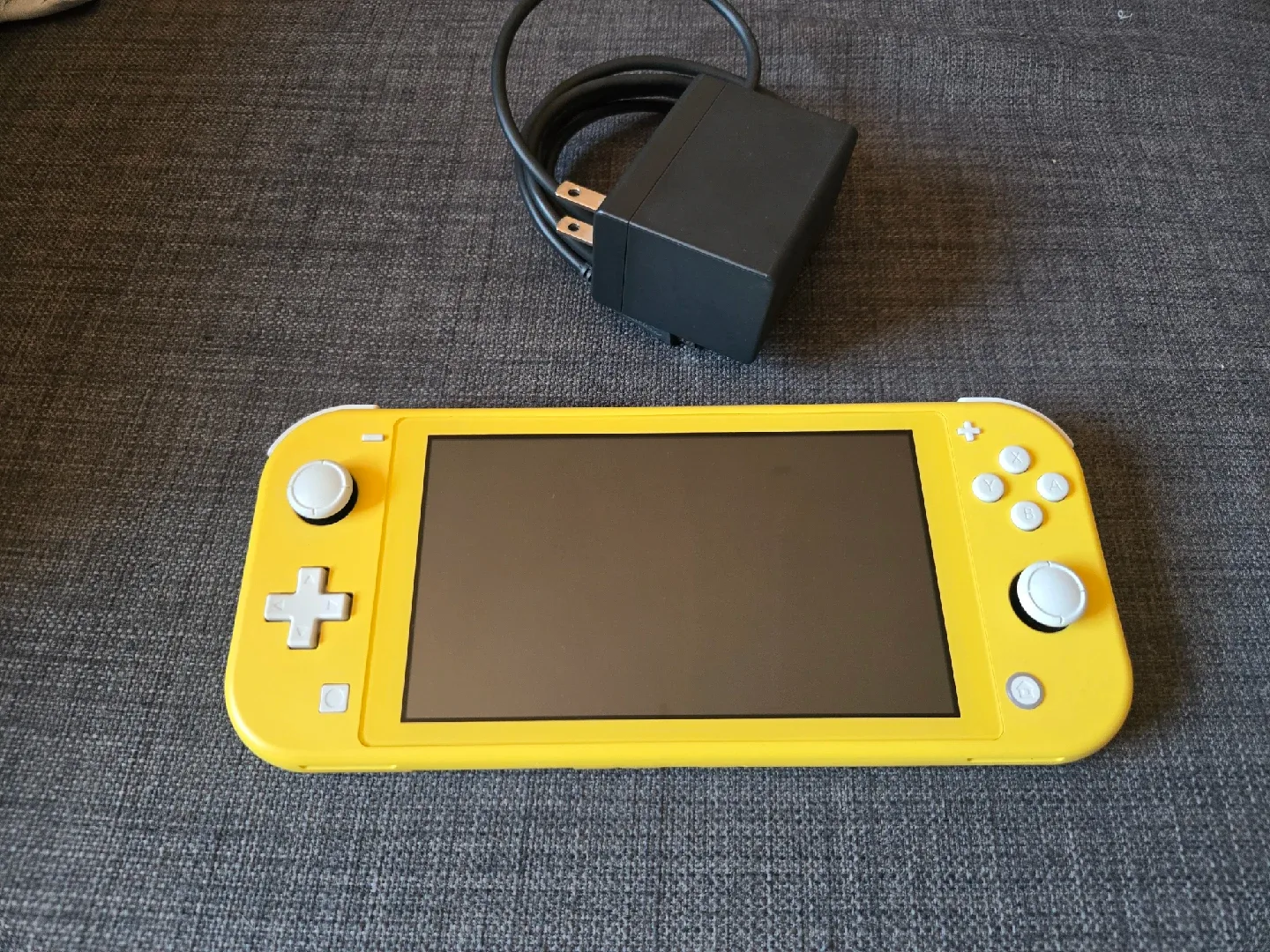 Nintendo Switch Lite thumbnail