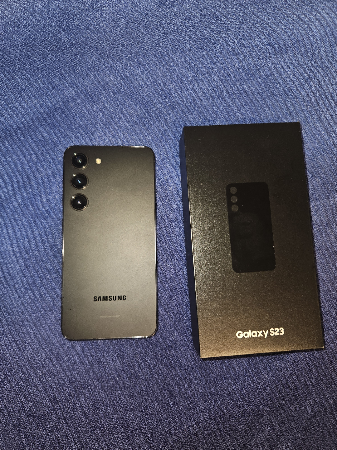 Samsung Galaxy S23 128GB - Black - Includes Box - photo 2