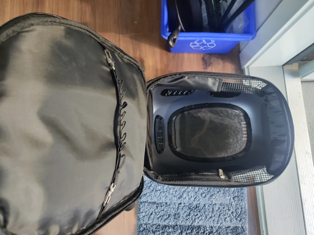 Brand new pet carrier backpack image indicator(6)