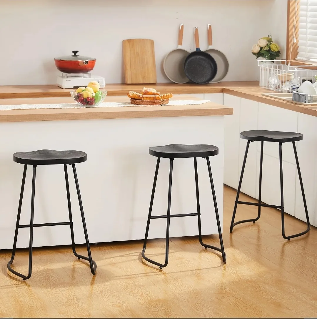 Set of 4pcs. Saddle Seat Bar Stools image indicator(2)