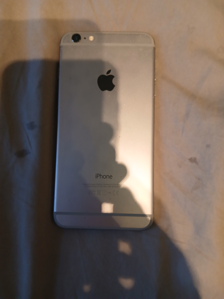 Apple iPhone 6s Silver - photo 2