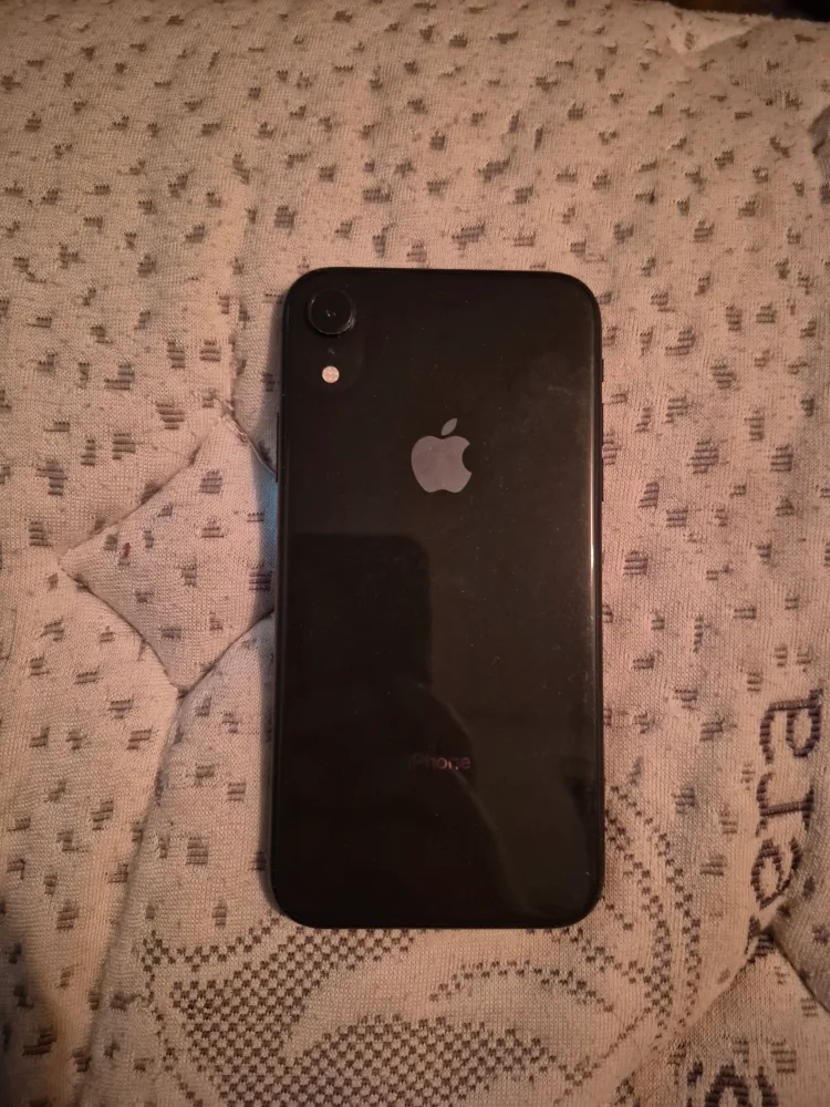 iPhone XR - 64GB - Unlocked image indicator(3)