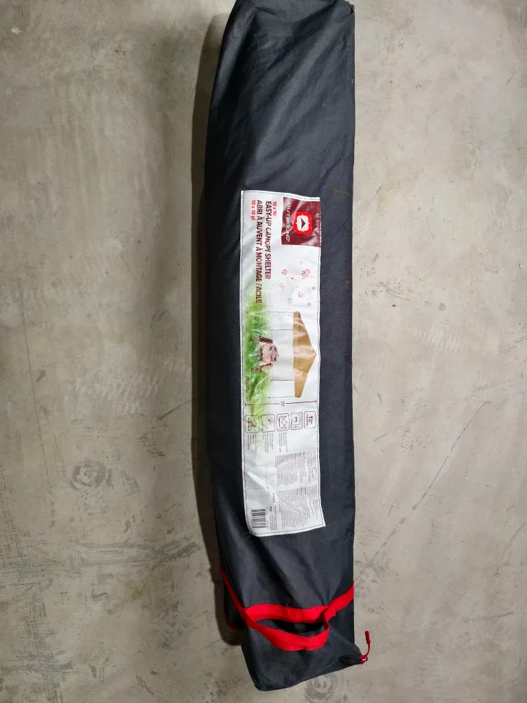 Outdoor 10' x 10' Easy-Up Canopy Shelter image indicator(2)