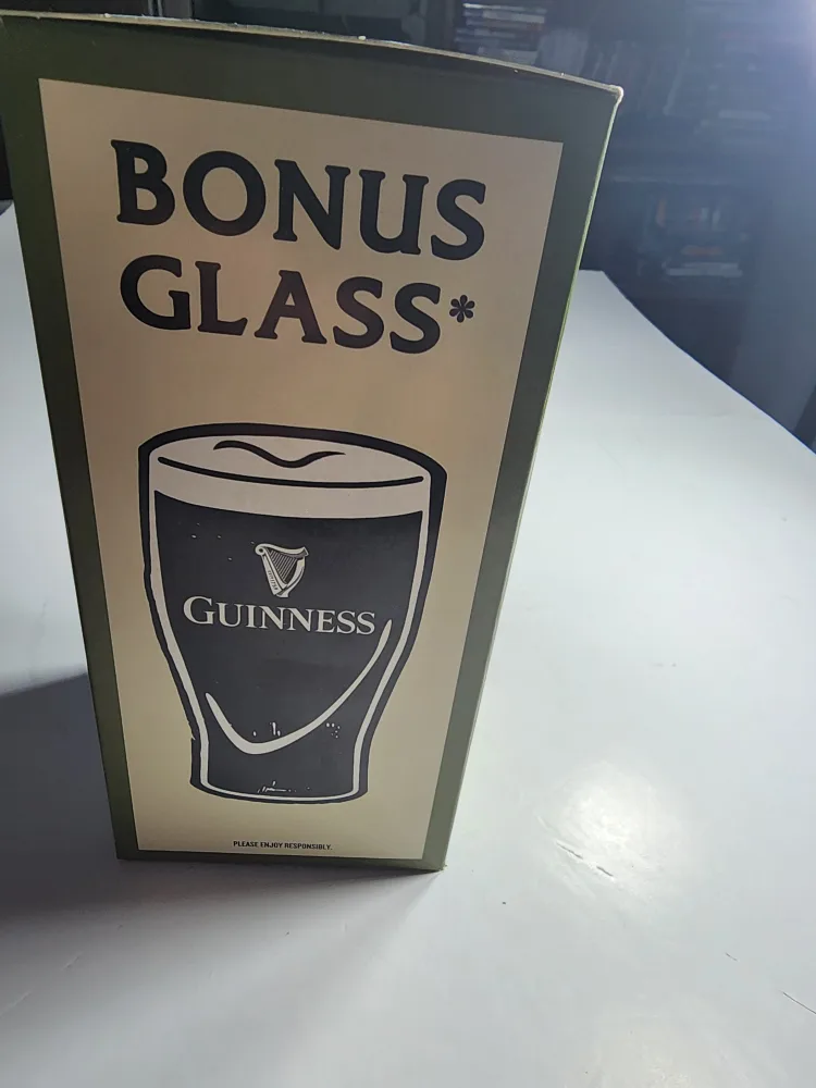 Guinness Bonus Glass - St. Patrick's Day image indicator(5)