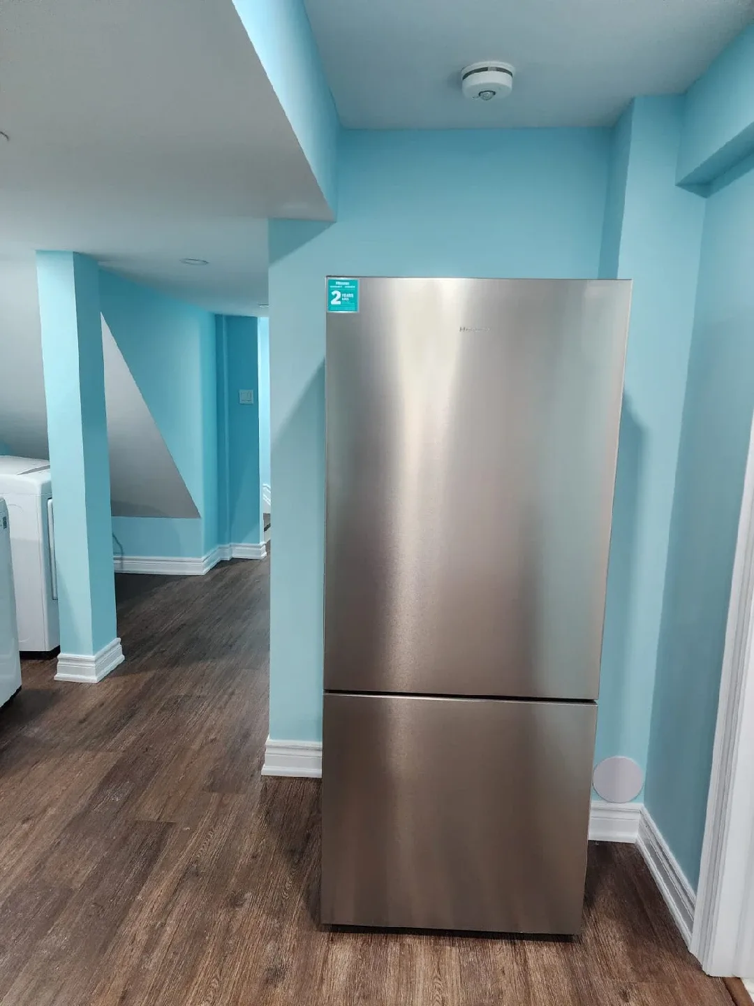 sharing room Available for rent image indicator(8)