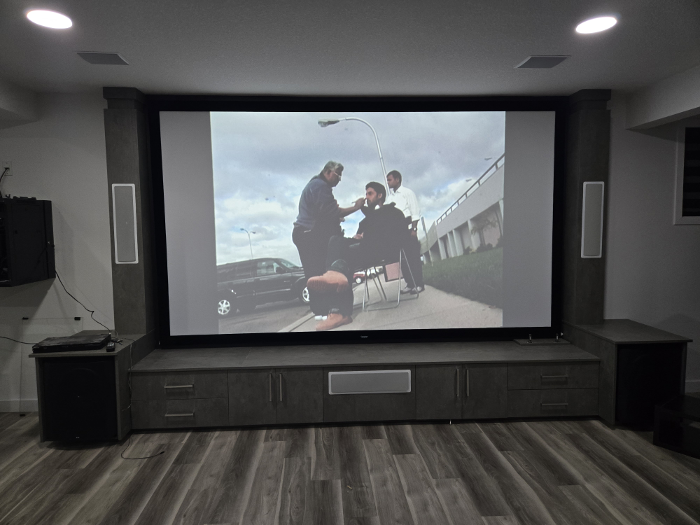 JVC Projector - Great Condition - photo 4
