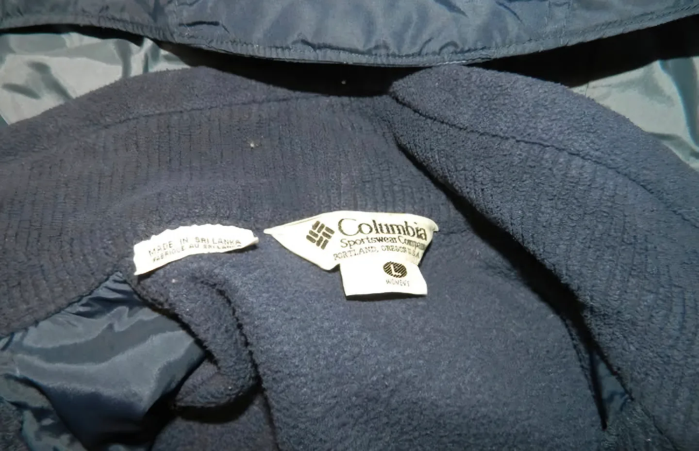 Columbia Sportswear Company Jacket - Women's L image indicator(3)
