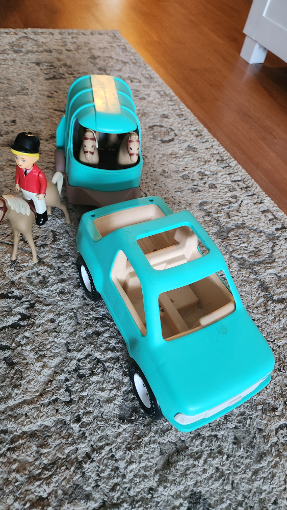Vintage Little Tikes Horse Trailer and Jeep - photo 2