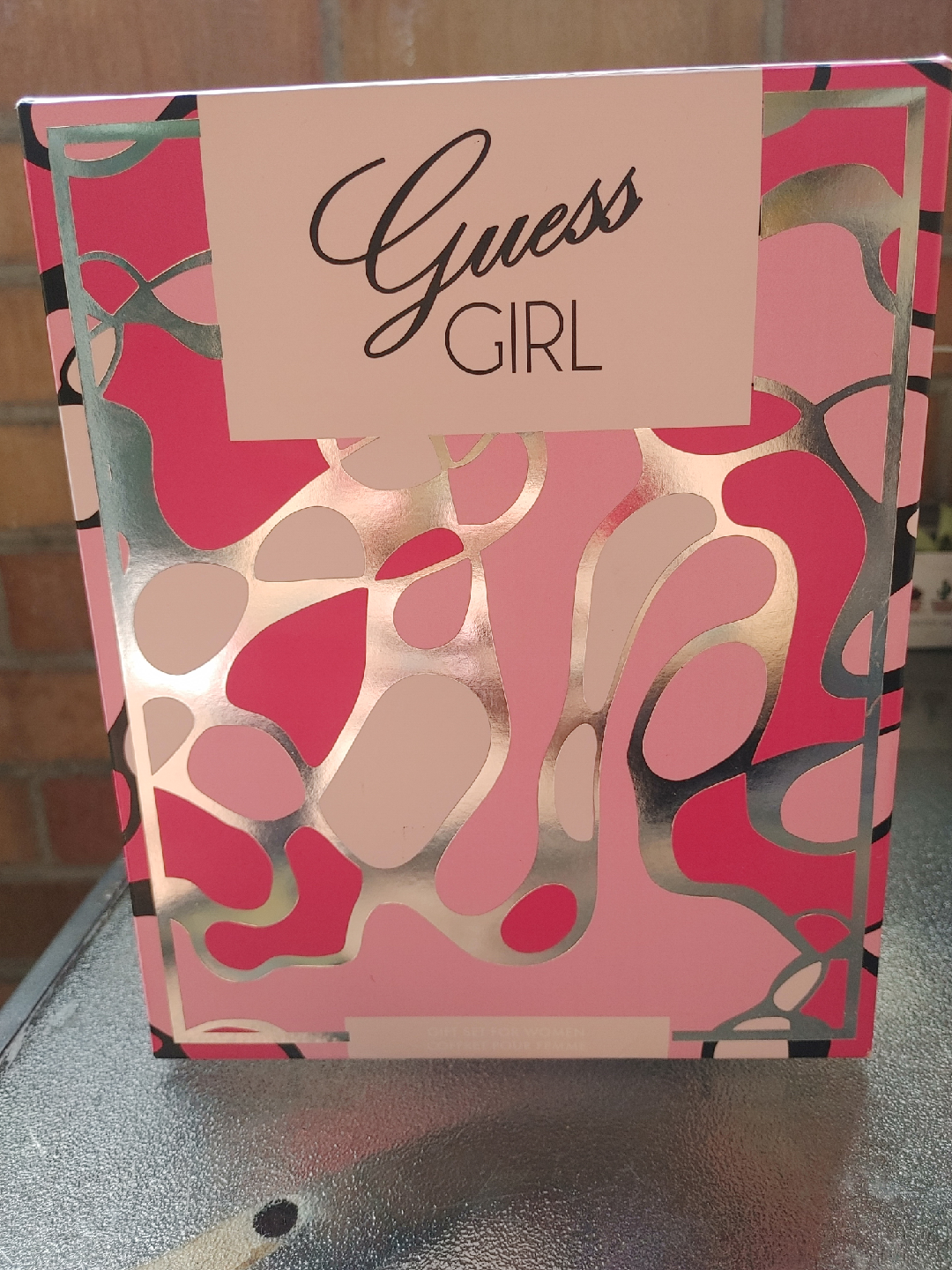 Guess Girl Gift Set for Women