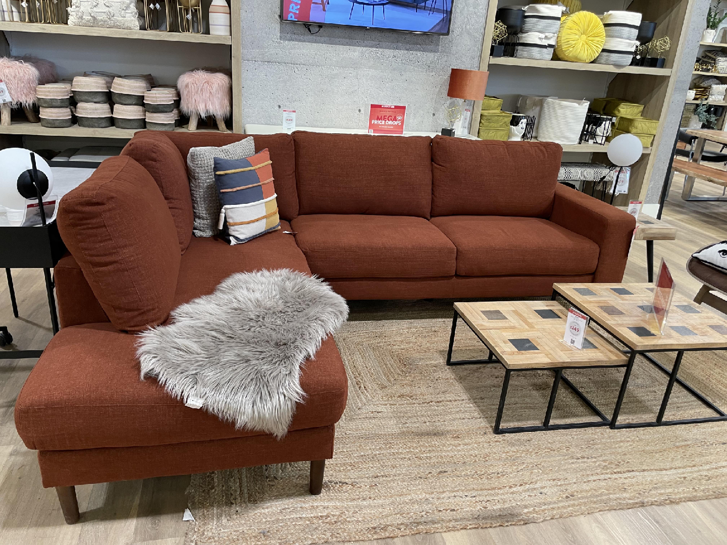 Brown Sectional Sofa - photo 4