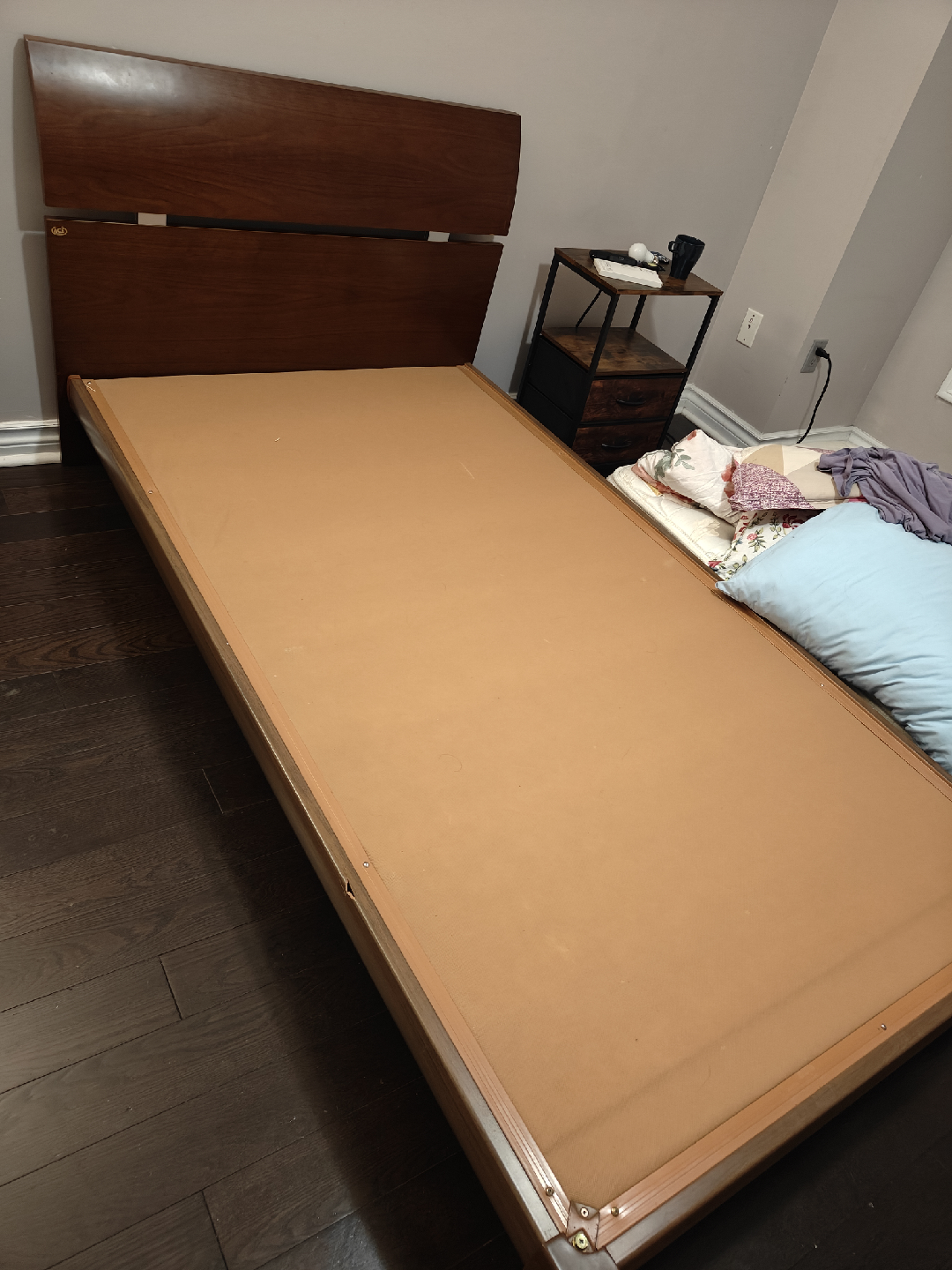 Wood Frame Bed - Twin Size
