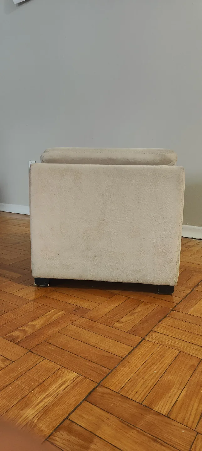 Beige Storage Ottoman image indicator(2)