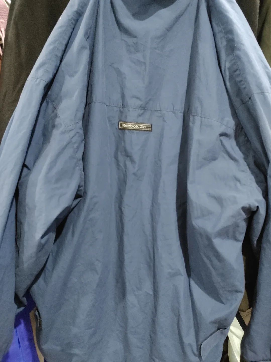 🧡REEBOK LIGHTWEIGHT JACKET FITS MENS MEDIUM TO LARGE image indicator(6)