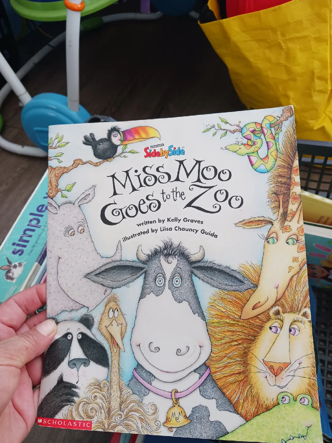 Children's Books Bundle - Little Critter, Miss Moo, Bonjour thumbnail