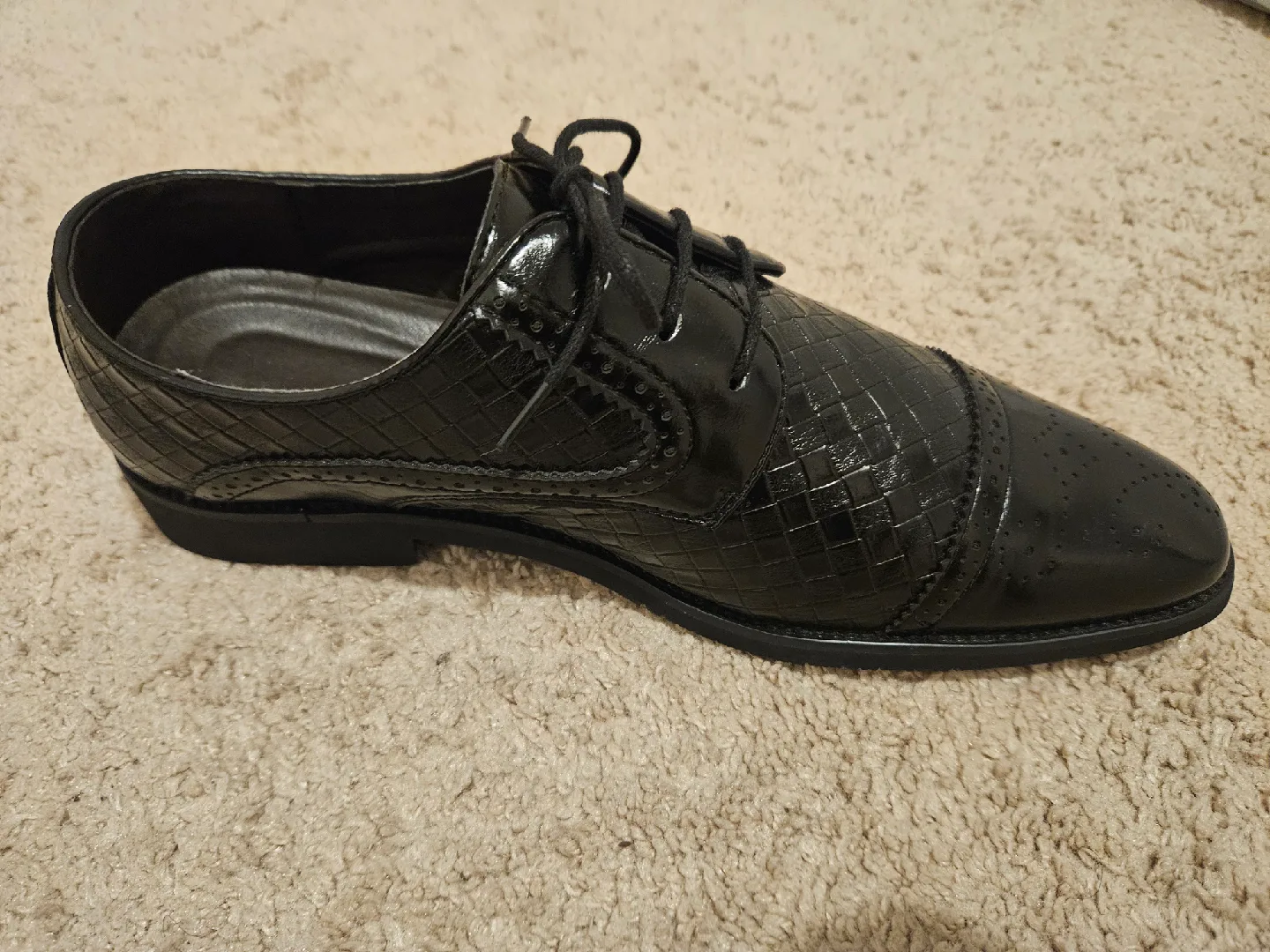 Black Dress Shoes, Size 12 image indicator(2)