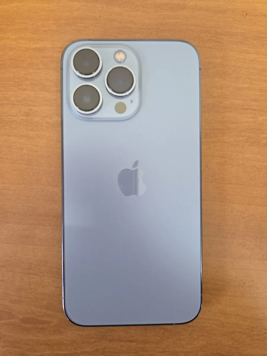 iPhone 13 pro 128Gb Unlocked thumbnail