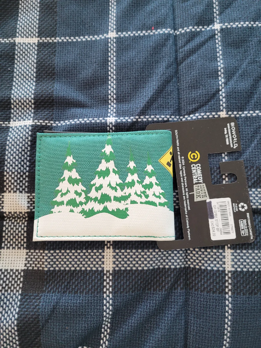 BNWT South Park Wallet image indicator(2)