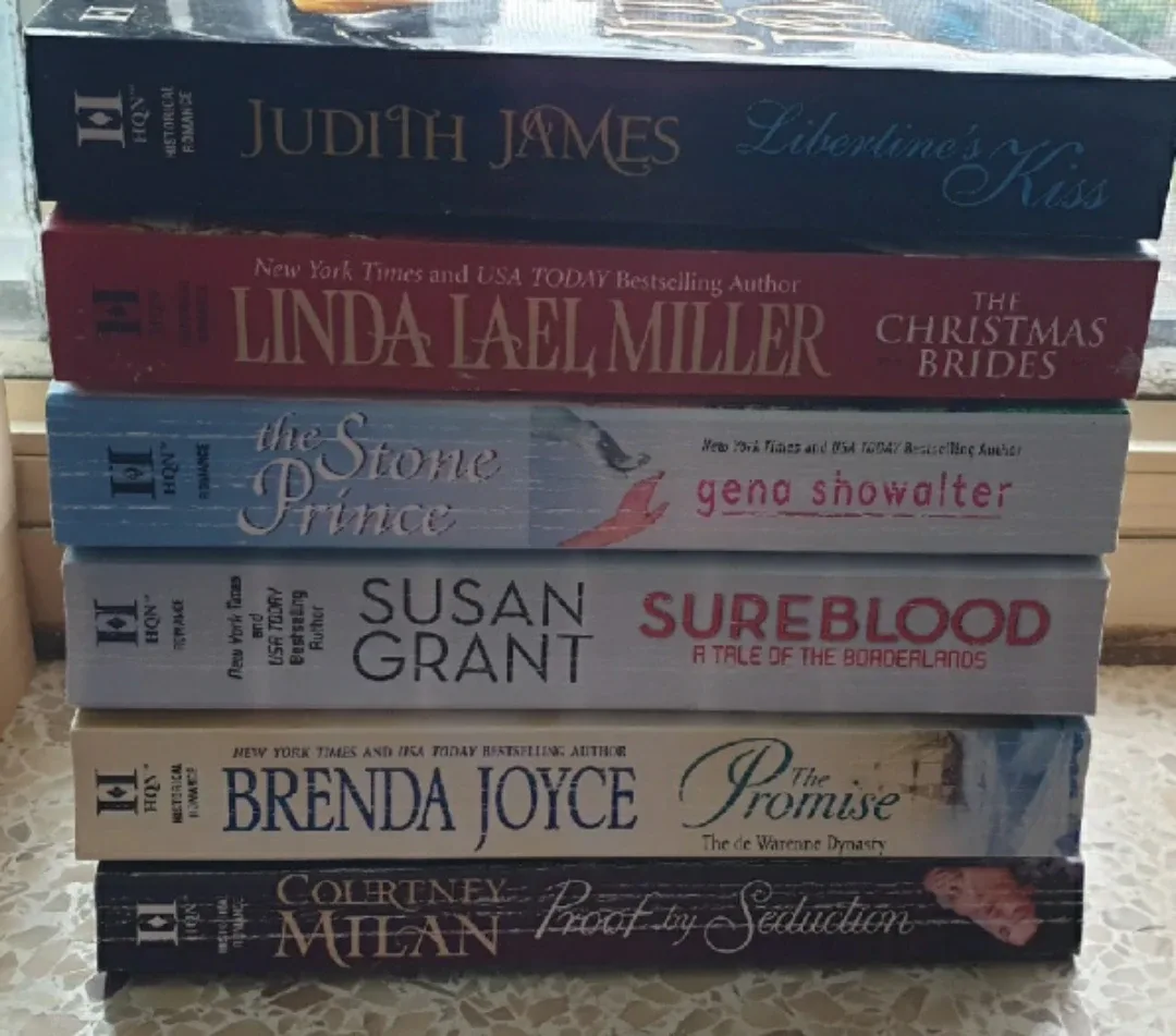 Mixed Lot of Romance Novels image indicator(2)