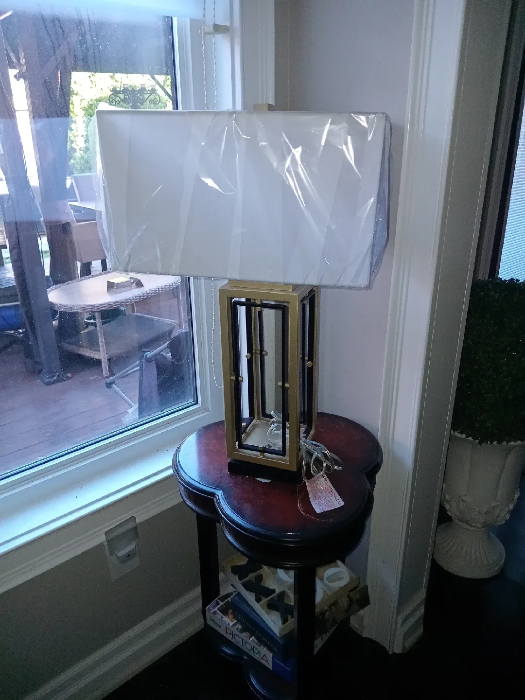 Table Lamp - Rectangle Shade image indicator(2)