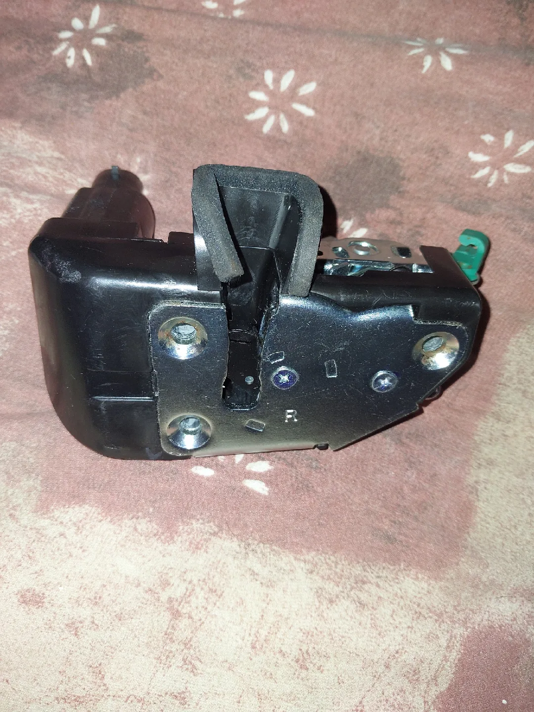 Door Latch ADoor Lock Actuator Motor Front Right Passenger Side image indicator(2)